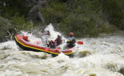 River Guru. Deportes de aventura en Pirineos. Rafting en Murillo de Gállego